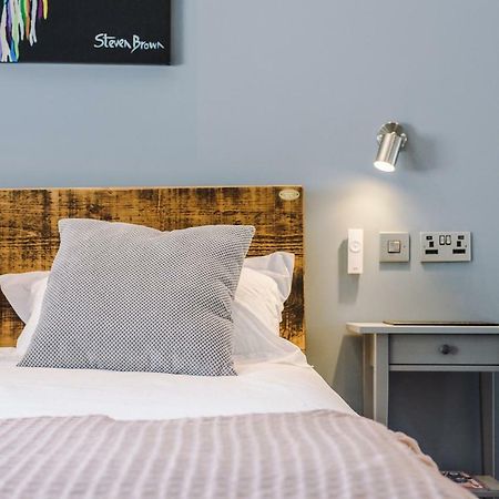 Lymm Boutique Rooms المظهر الخارجي الصورة